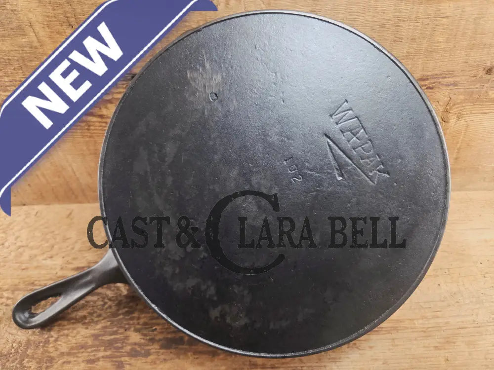 Gorgeous early 1900’s Wapak #9 (#102) cast iron skillet. Made with Erie pattern restored and Ready to Use! Skillet
