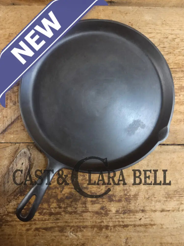 GORGEOUS. Griswold #109 Cast Iron Skillet Griddle with Small Block Logo 202 Bakeware