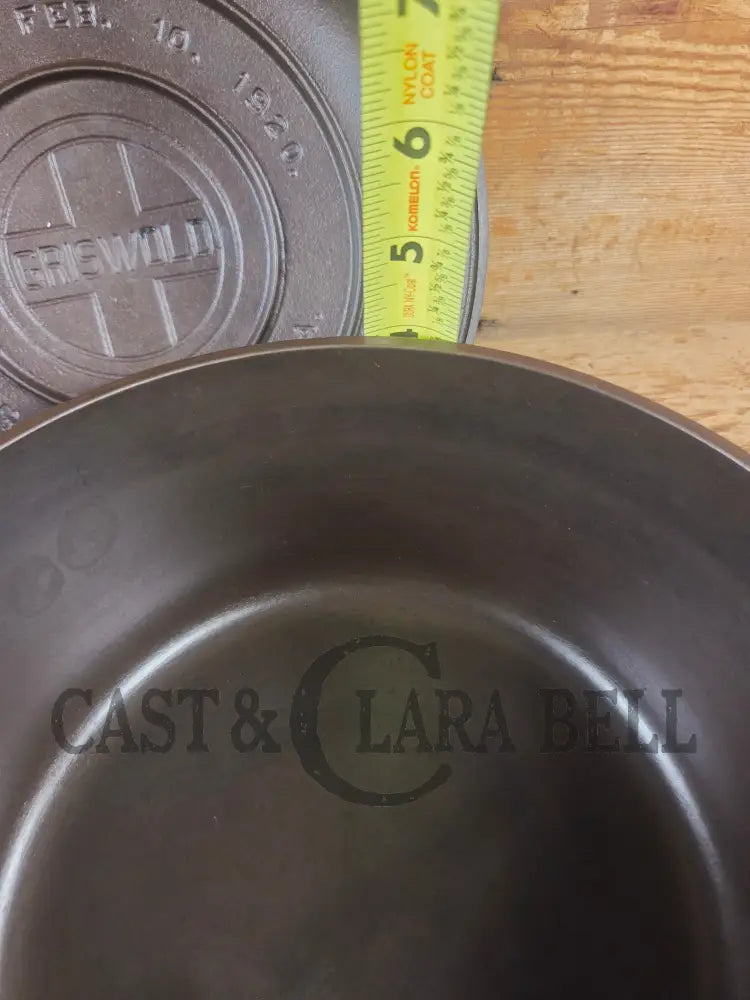 GORGEOUS. Griswold #7 fully marked Tite-Top Dutch Oven 2603 high dome fully marked lid 2604 - Dutch Ovens Trivets &