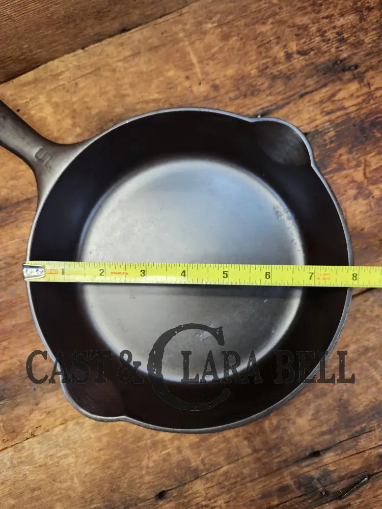 Gorgeous! Griswold No. 5 Cast Iron Skillet With Small Block Logo And Smooth Bottom 724