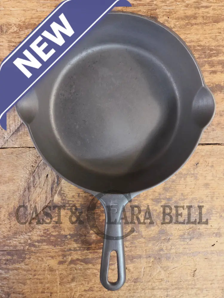 Gorgeous! Griswold No. 5 Cast Iron Skillet with Small Block Logo and Smooth Bottom 724 - Skillet