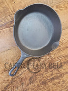 Gorgeous! Griswold No. 5 Cast Iron Skillet with Small Block Logo and Smooth Bottom 724 - Skillet