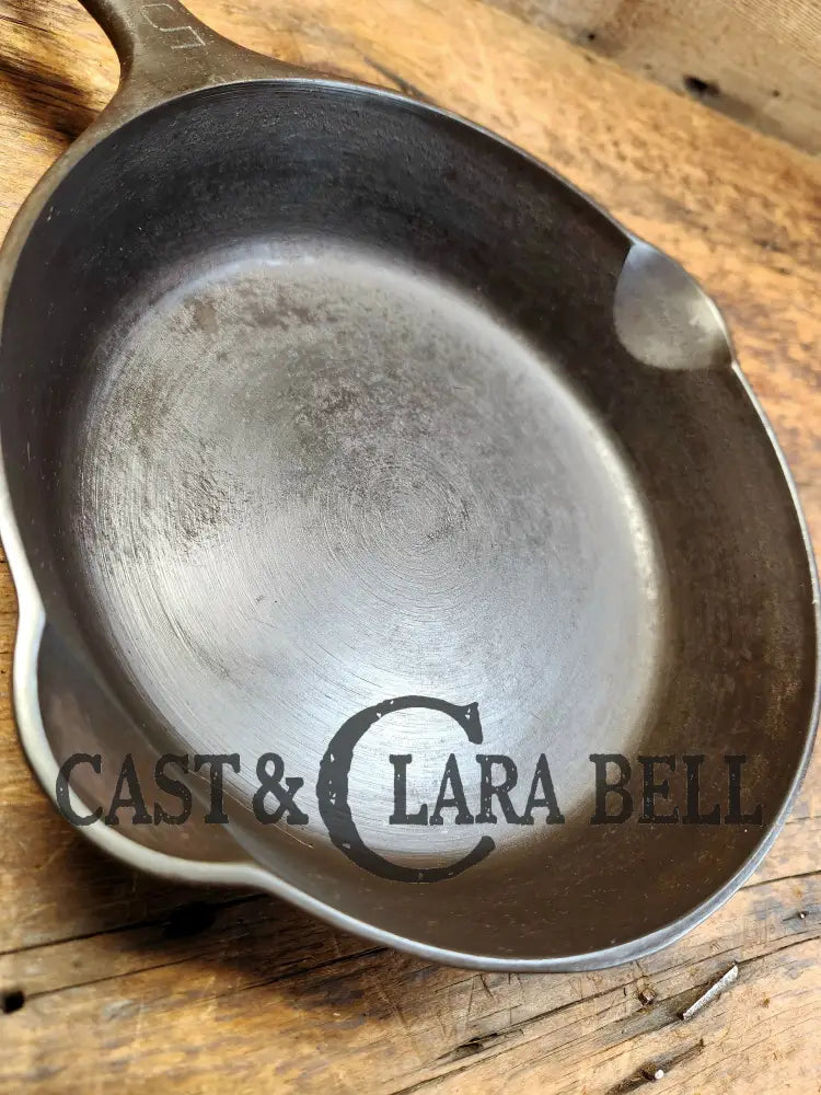 Gorgeous! Griswold No. 5 Cast Iron Skillet With Small Block Logo And Smooth Bottom 724 H