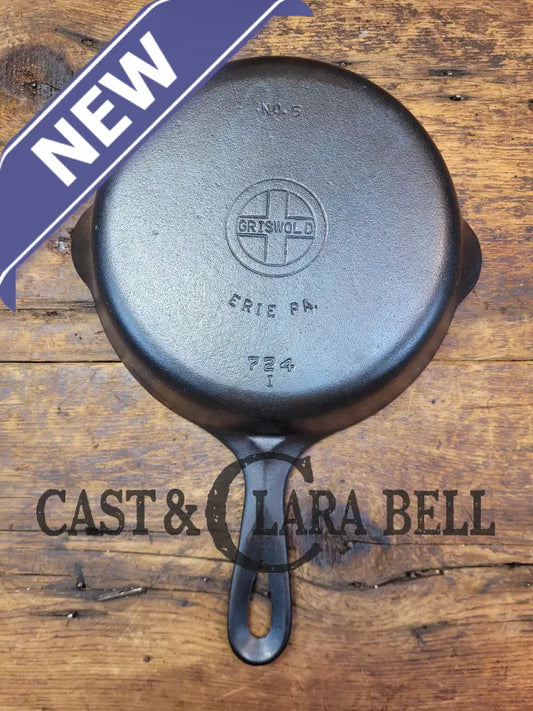 Gorgeous! Griswold No. 5 Cast Iron Skillet With Small Block Logo And Smooth Bottom 724 I