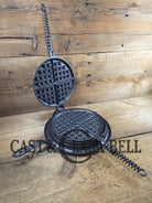 Gorgeous! Hard to Find 1930’s Griswold #9 waffle iron with short base. Paddles 979/980 Base 978 Skillet