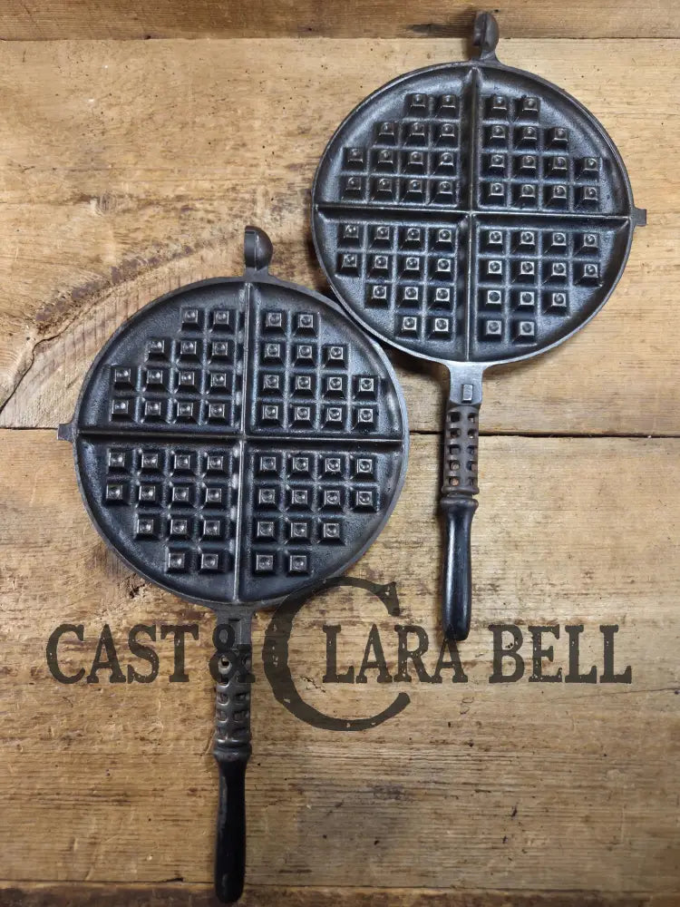 Gorgeous! Hard to Find EARLY 1900’s (Erie Logo Era) Griswold New American RAISED letter style #9 Waffle Iron! Paddles
