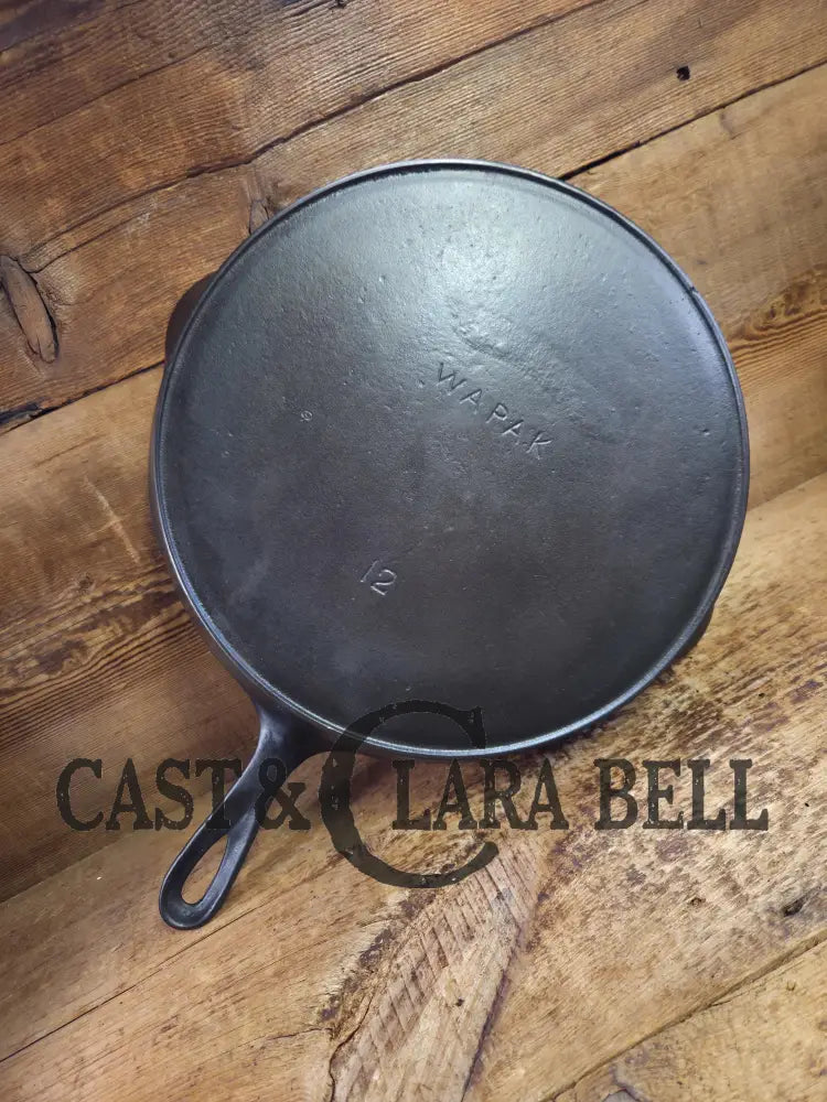 GORGEOUS! Hard to find huge #12 Wapak straight block bacon skillet w/ Wagner Arc Ghost mark. One of a kind piece for