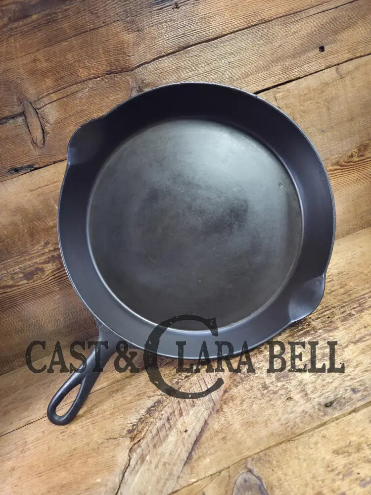 GORGEOUS! Hard to find huge #12 Wapak straight block bacon skillet w/ Wagner Arc Ghost mark. One of a kind piece for