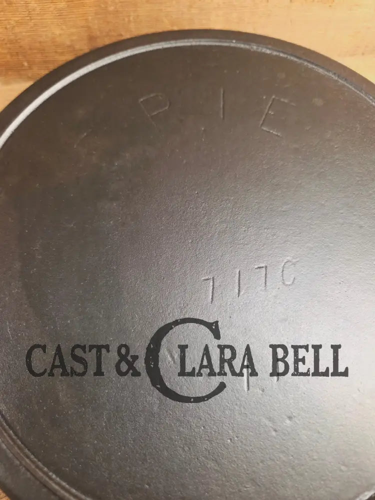 Gorgeous! HTF 1890’s Sixth Series Erie (Griswold) #11 Cast Iron Skillet. Huge!! Skillet