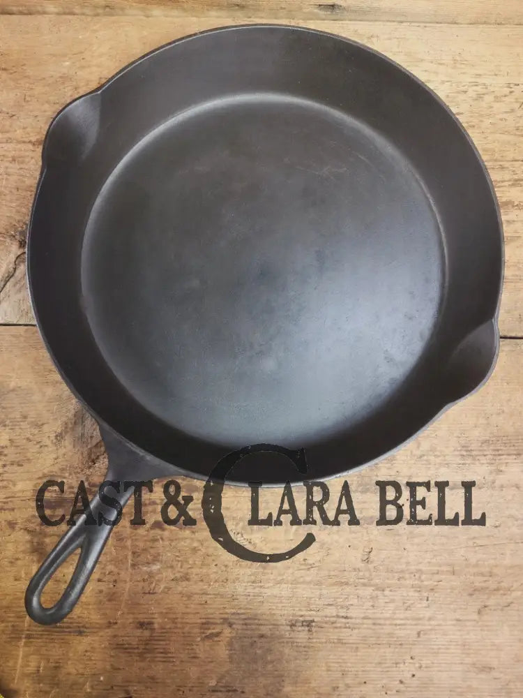 Gorgeous! HTF 1890’s Third Series Erie (Griswold) #12 Cast Iron Skillet. The biggest made in the series Skillet