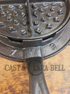 Gorgeous! Mid 1800’s #8-9 Decorative A&J Cox Inc Philadelphia PA cast waffle iron - Waffle Iron