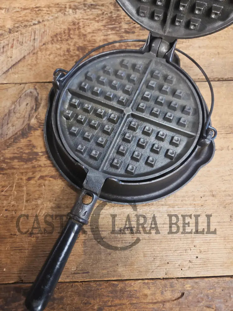 Gorgeous original complete Favorite Piqua tall base waffle iron. Est 1920’s and makes crispy waffles! (Copy) Waffle Iron