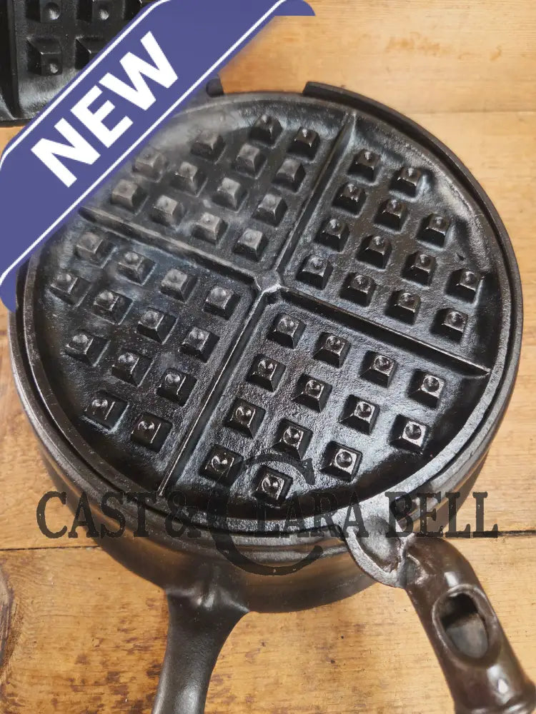 Gorgeous original complete Favorite Piqua tall base waffle iron. Hard to Find Est 1920’s and makes crispy waffles!