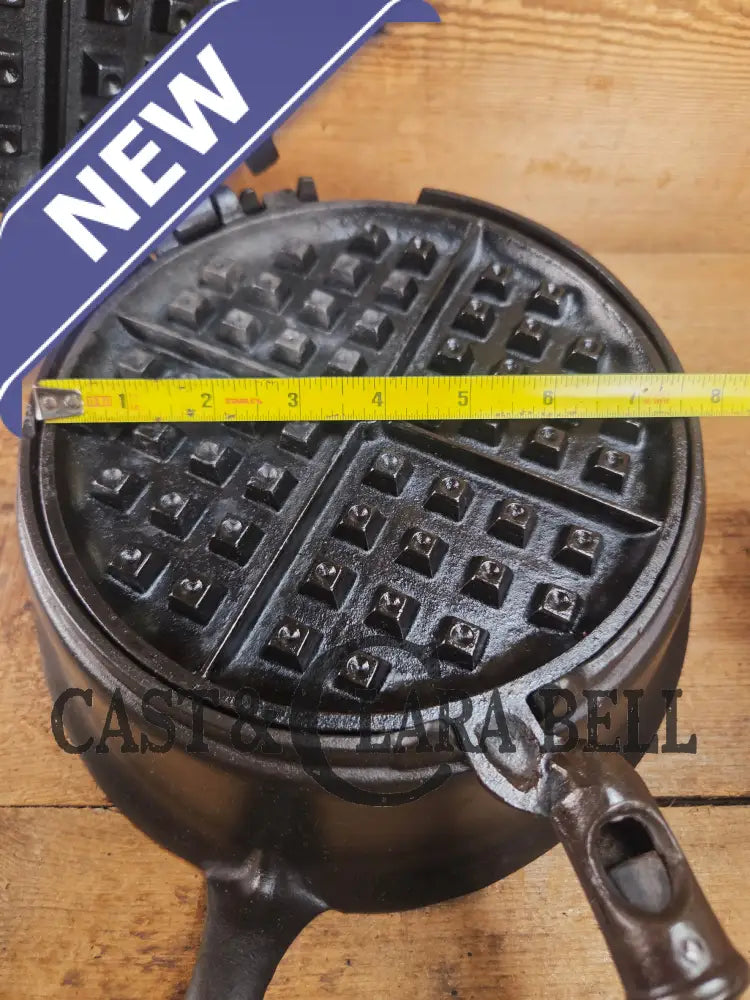 Gorgeous original complete Favorite Piqua tall base waffle iron. Hard to Find Est 1920’s and makes crispy waffles!