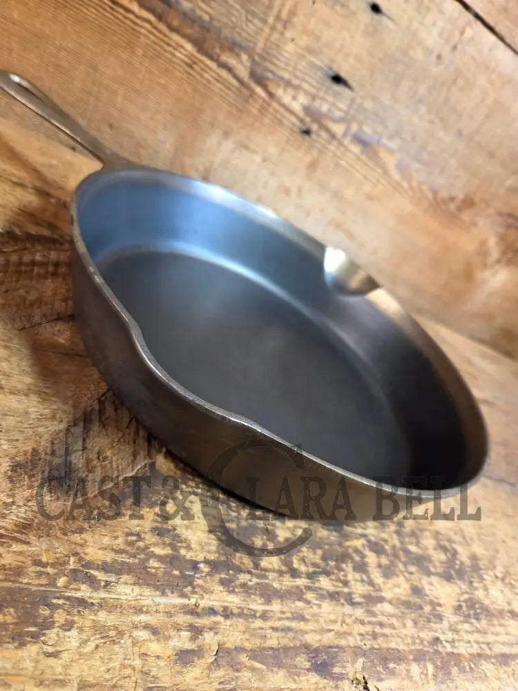 Gorgeous Patina! Early 1930’s Griswold #9 Cast Iron Skillet Large Block Logo ’Erie,’ 710 - Skillet