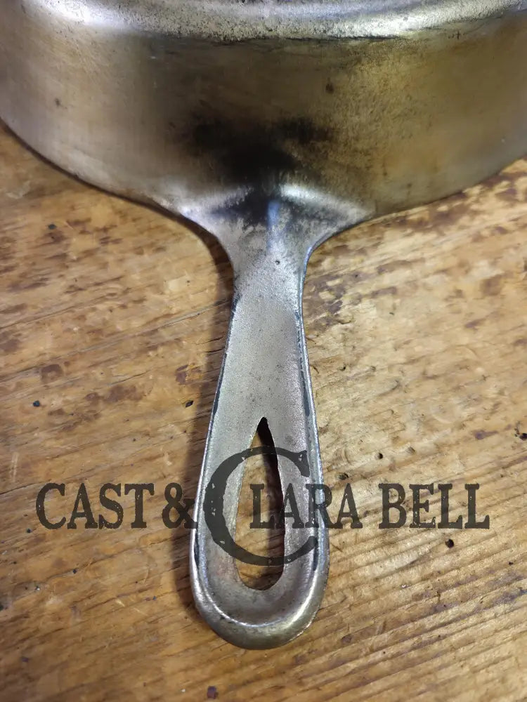 Gorgeous Patina! Unique early 1910’s Griswold #8 Cast Iron Skillet Large Slant Logo ’Erie,’ 704 L. Great conversation