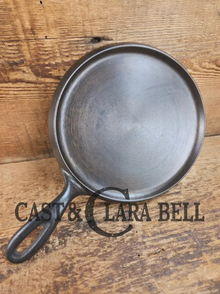 Gorgeous Swirls! Tougher to find 1920’s Wagner Ware #6-A Cast Iron Round Griddle 6A Griddle