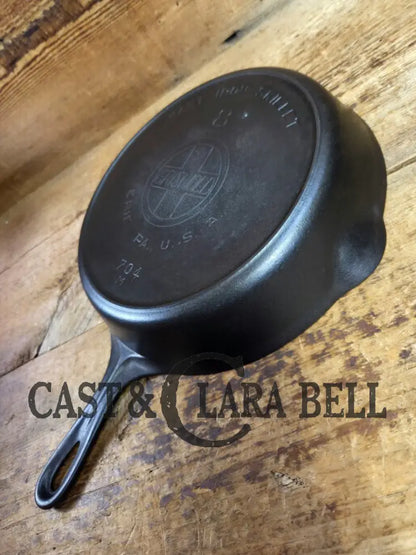 Gorgeous!! Very early 1910’s Griswold #8 Skillet with Heat Ring and Large Slant Logo ’Erie PA USA,’ 701 Skillet