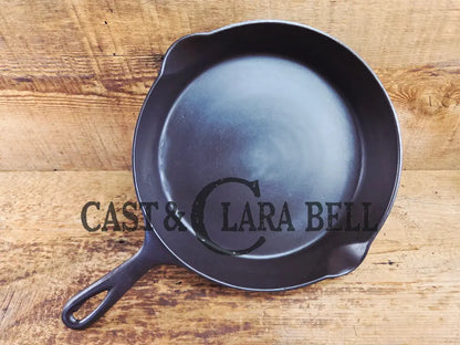 Gorgeous! Wagner’s National 8 Cast Iron Skillet ’8’’. Circa 1920’s beautiful vintage daily user Skillet
