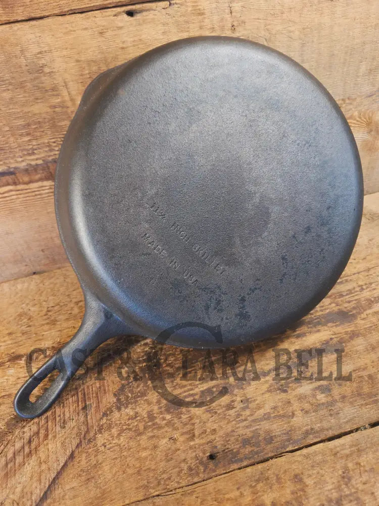 Great all around pan! 1930’s Big Wagner #10 Skillet 11 3/4 inch skillet Made in USA - Skillet