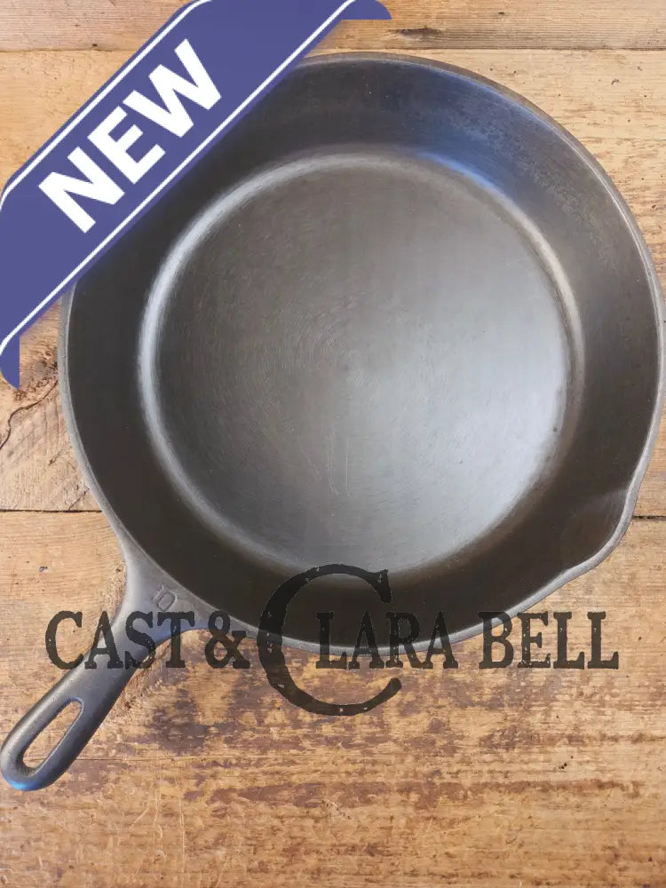Great all around pan! 1930’s Big Wagner #10 Skillet 11 3/4 inch skillet Made in USA - Skillet
