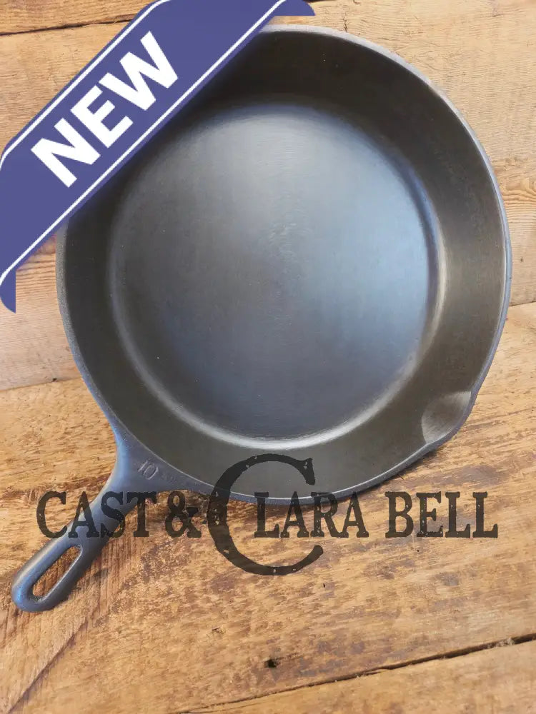 Great all around pan! 1930’s Big Wagner #10 Skillet 11 3/4 inch skillet Made in USA - Skillet