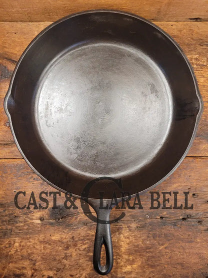 Great Bacon Skillet! Vintage Lodge #10 Cast Iron Skillet With Heat Ring Sk (1960S - 90S)