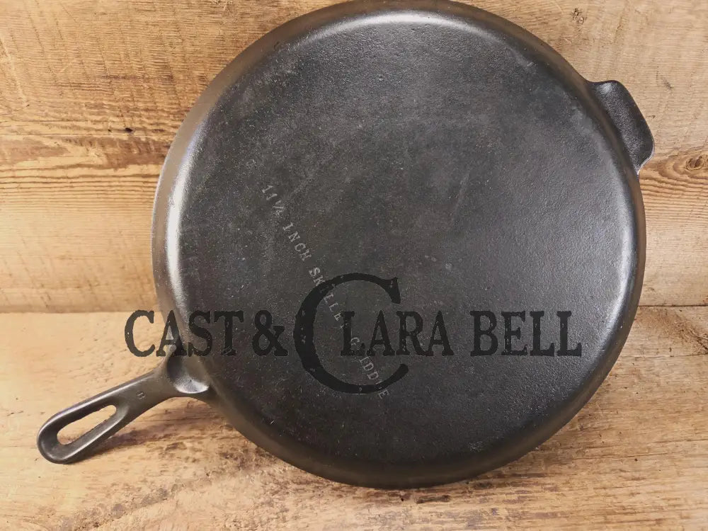Great daily user! 1950’s Wagner Ware Skillet Griddle. 11 1/4 Inches. Perfect for grilled cheese nachos and more.