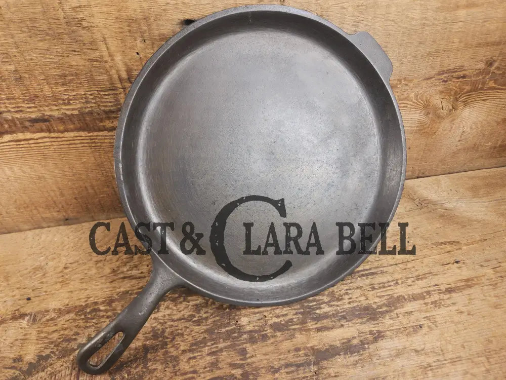 Great daily user! 1950’s Wagner Ware Skillet Griddle. 11 1/4 Inches. Perfect for grilled cheese nachos and more.