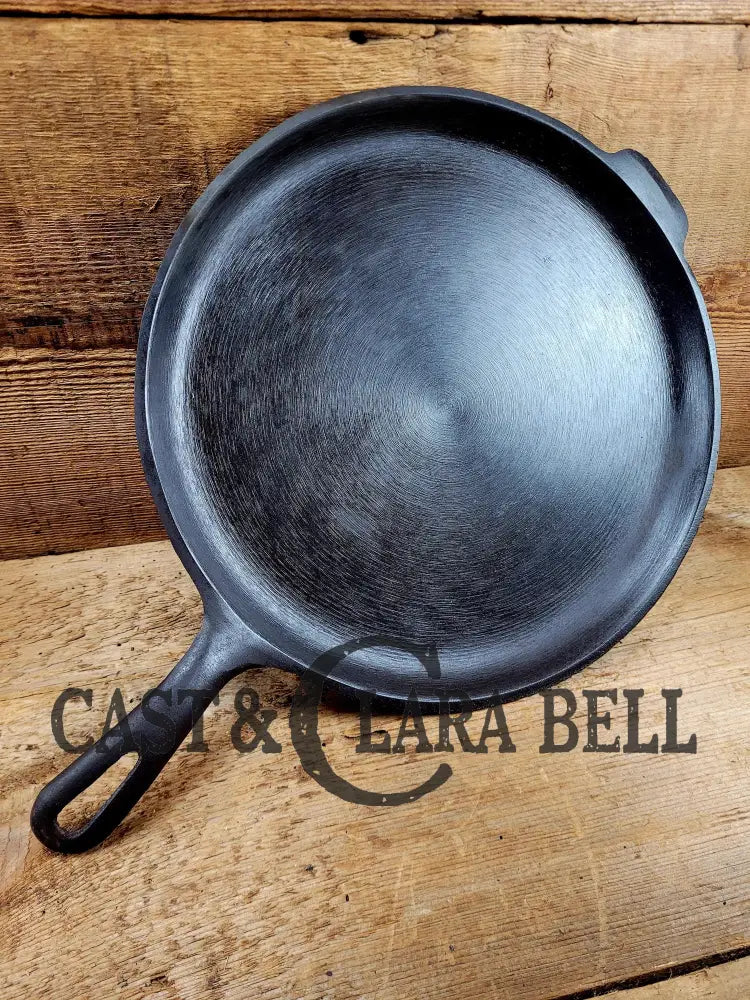 Great Daily User! 1950’S Wagner Ware Skillet Griddle. Perfect For Grilled Cheese Nachos And More.