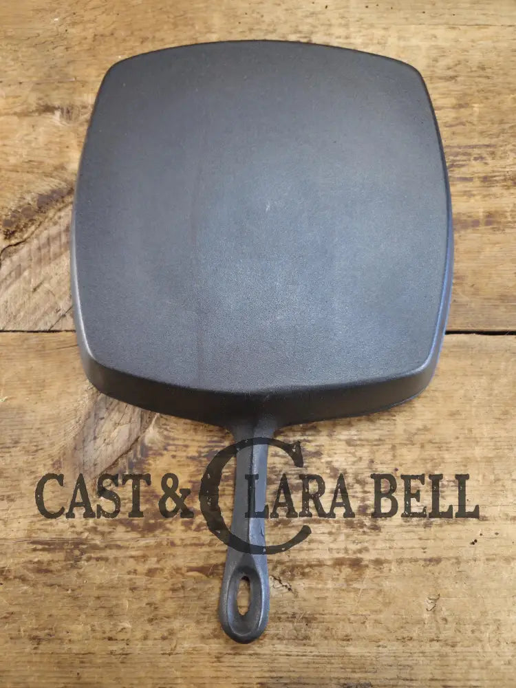 Great daily workhorse! 1950’s era Birmingham (BSR) Stove & Range cast iron square fryer skillet. Skillet