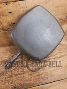 Great daily workhorse! 1950’s era Birmingham (BSR) Stove & Range cast iron square fryer skillet Skillet