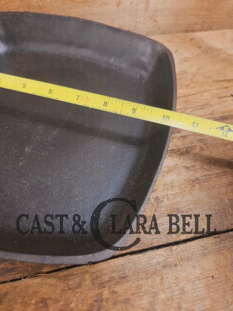 Great daily workhorse! 1950’s era Birmingham (BSR) Stove & Range cast iron square fryer skillet Skillet