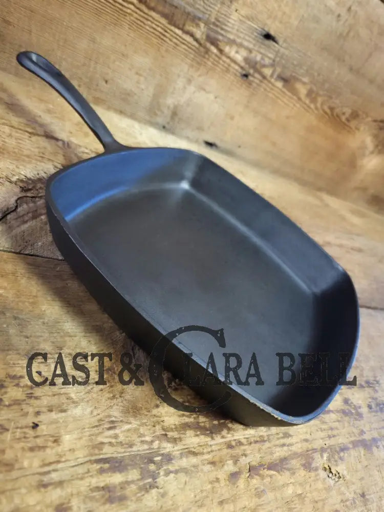 Great daily workhorse! 1950’s era Birmingham (BSR) Stove & Range cast iron square fryer skillet Skillet