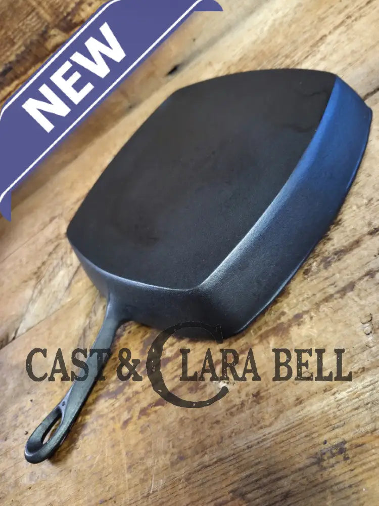Great daily workhorse! 1950’s era Birmingham (BSR) Stove & Range cast iron square fryer skillet Skillet