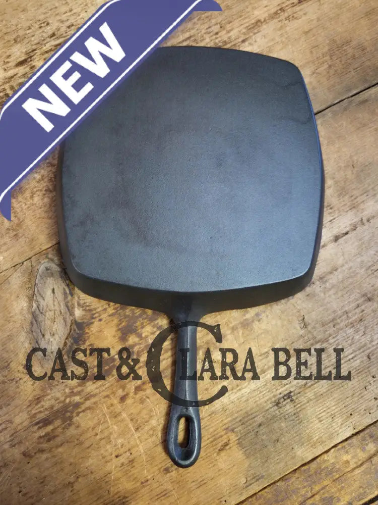 Great daily workhorse! 1950’s era Birmingham (BSR) Stove & Range cast iron square fryer skillet Skillet