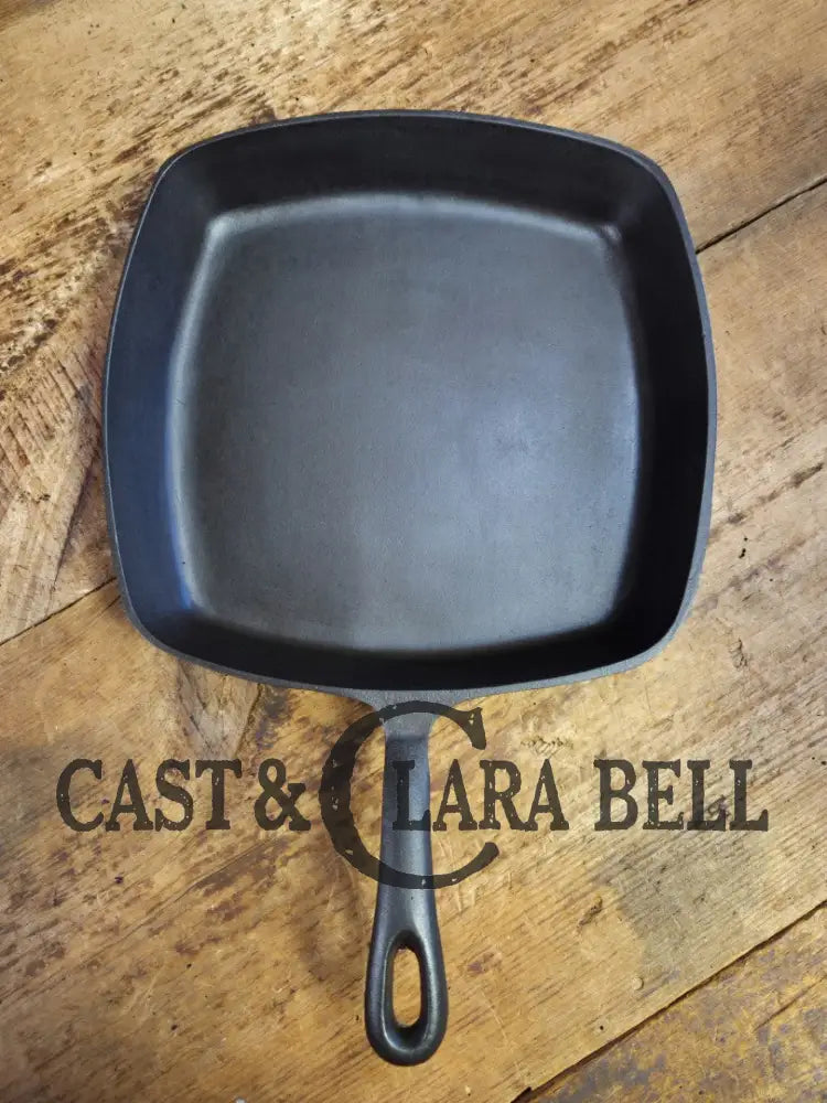 Great daily workhorse! 1950’s era Birmingham (BSR) Stove & Range cast iron square fryer skillet Skillet