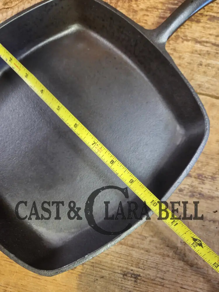 Great daily workhorse! 1960’s era Birmingham (BSR) Stove & Range cast iron square fryer skillet Skillet