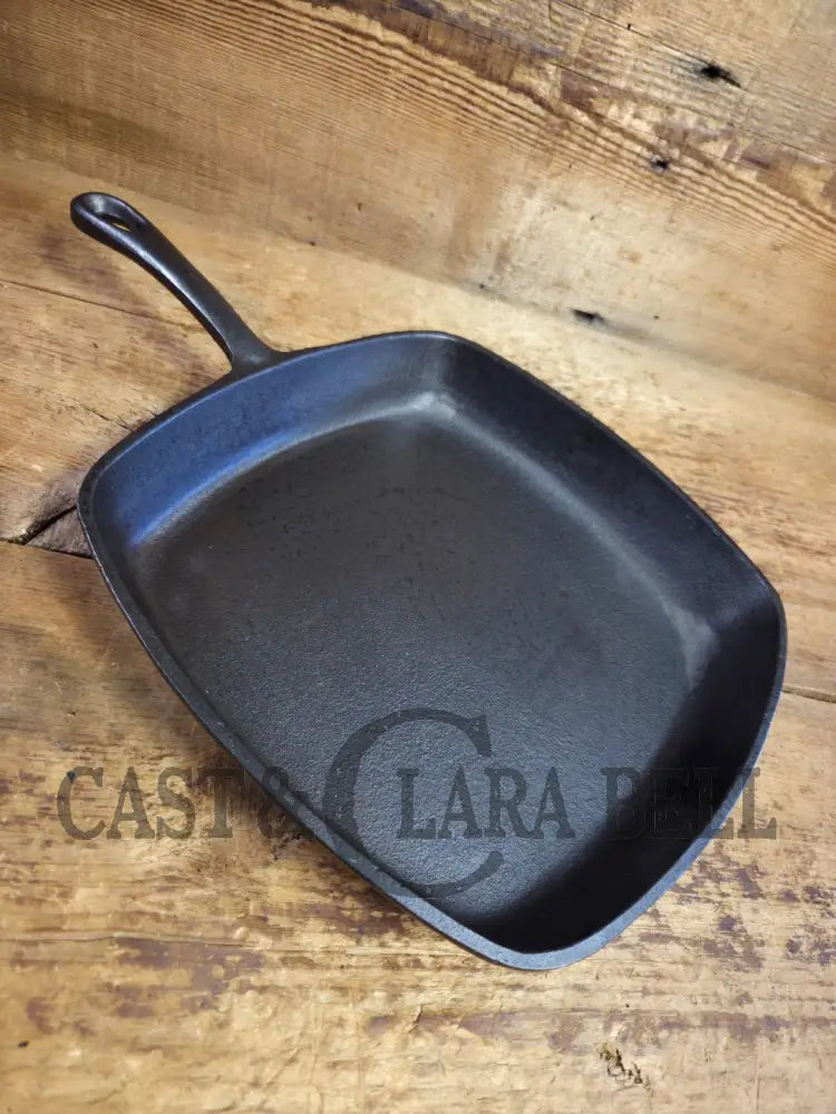 Great daily workhorse! 1960’s era Birmingham (BSR) Stove & Range cast iron square fryer skillet Skillet