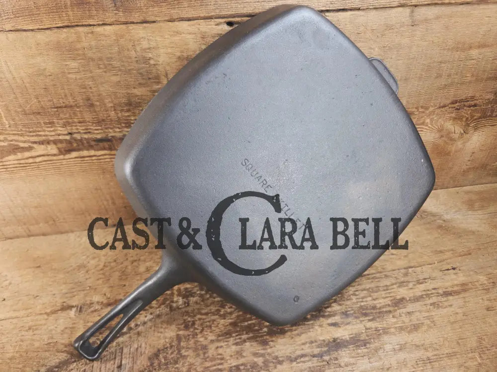 Great daily workhorse! Large #9 1950’s era Birmingham (BSR) Stove & Range cast iron square fryer skillet. SC24 Skillet