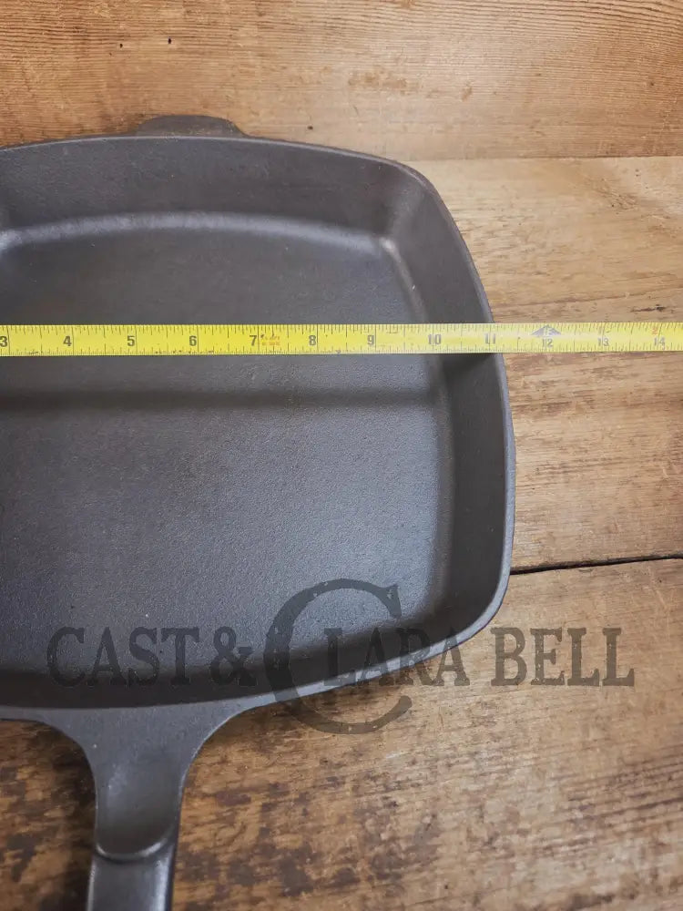 Great daily workhorse! Large #9 1950’s era Birmingham (BSR) Stove & Range cast iron square fryer skillet. SC24 Skillet