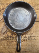 Great every day pan or first skillet. 1940s era Wagner made Griswold #6 Skillet with Smooth Bottom 9 Inches Skillet