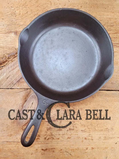 Great Every Day Pan Or First Skillet. 1960S Era Wagnerware Skillet With Smooth Bottom 9 Inches