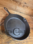 GREAT everyday skillet! Big 1930’s era Griswold #9 Cast Iron Skillet with Small Block Logo 710 Skillet