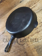 GREAT everyday skillet! Big 1930’s era Griswold #9 Cast Iron Skillet with Small Block Logo 710 Skillet