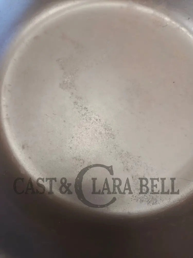 Great first pan! 1930’s Wagner #5 Skillet with Stylized Logo 1055 - Skillet