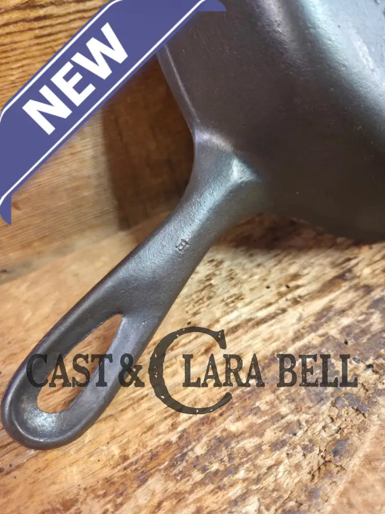 Great first pan! 1930’s Wagner #5 Skillet with Stylized Logo 1055 H Skillet