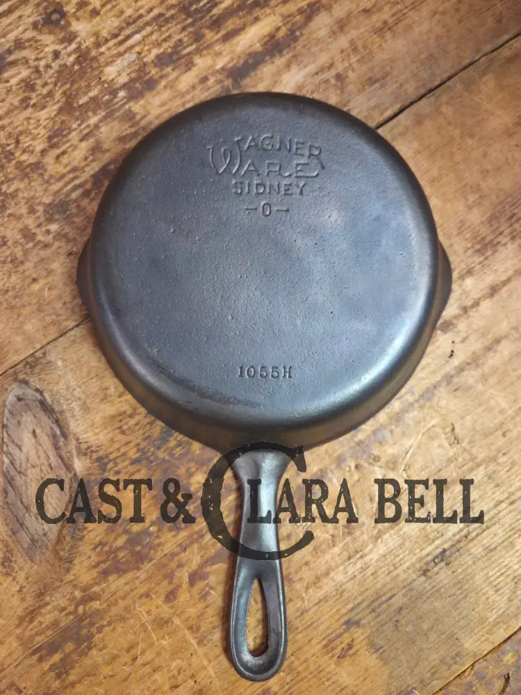 Great first pan! 1930’s Wagner #5 Skillet with Stylized Logo 1055 H Skillet