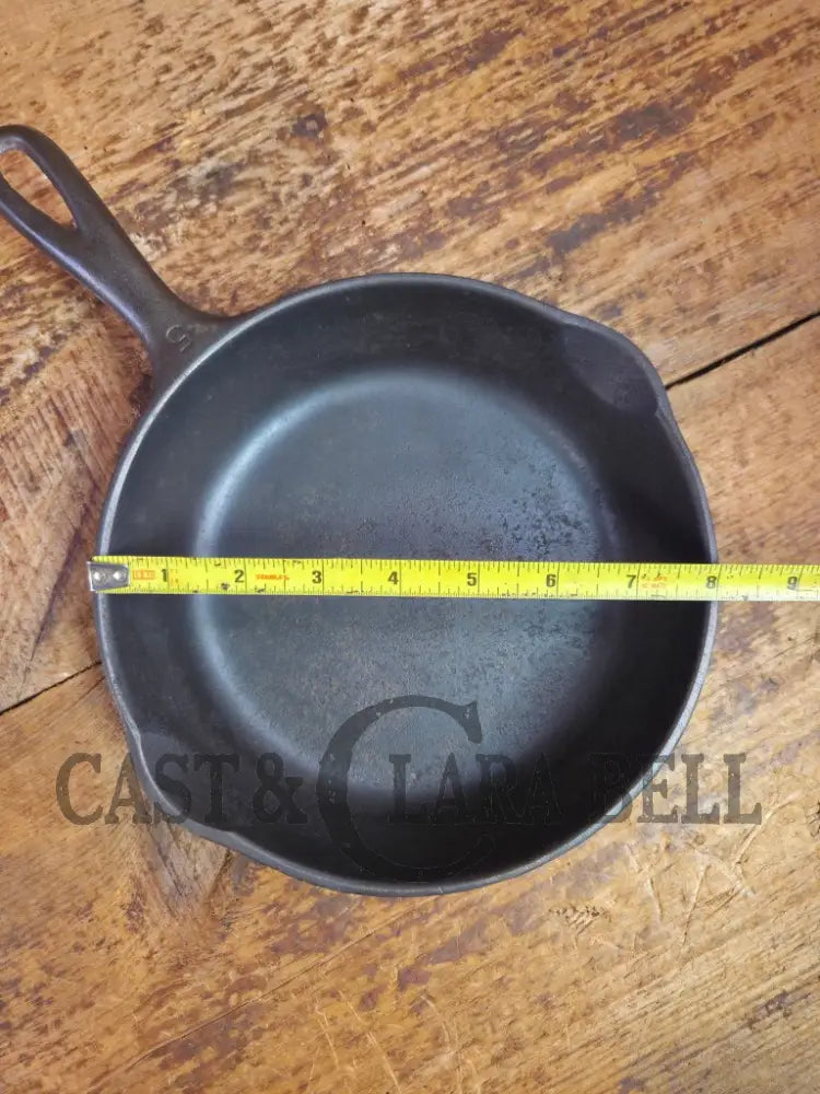 Great first pan! 1930’s Wagner #5 Skillet with Stylized Logo 1055 H Skillet