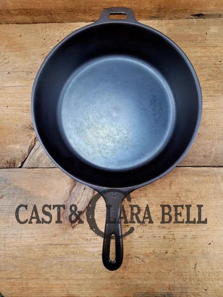 Great First Pan! 1940’S Wagner #8 Cast Iron Deep Skillet 10 1/2 Inch Skillet. Chicken Fryer Sc24